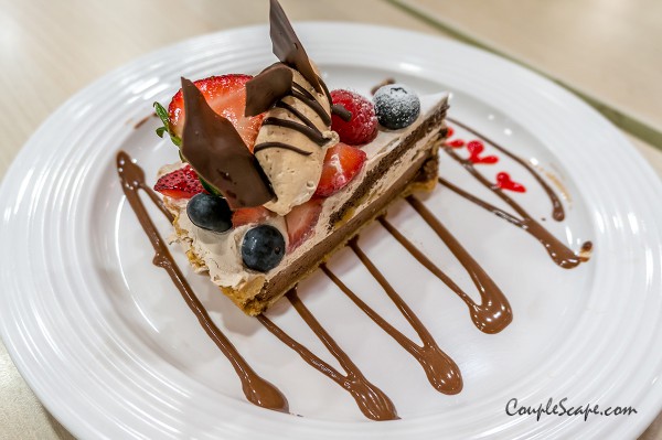 FruitParadiseCafe