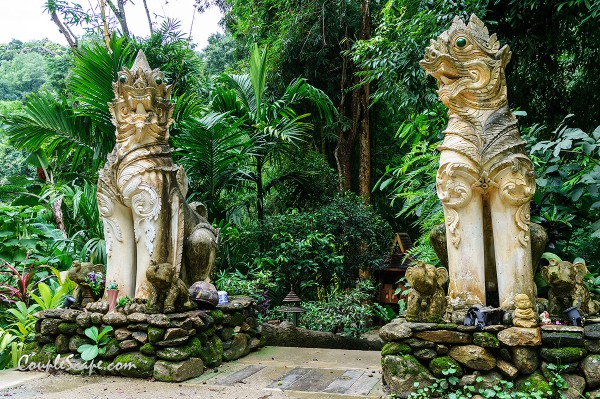วัดผาลาด