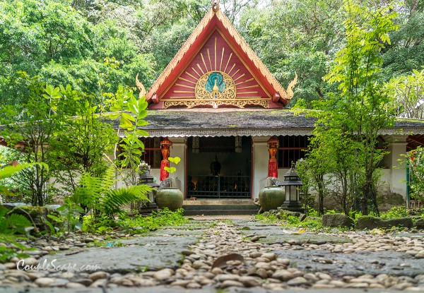 วัดผาลาด