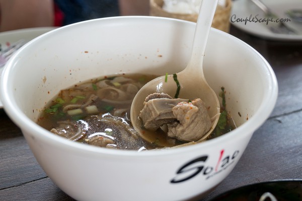 ส้มตำโซลาว