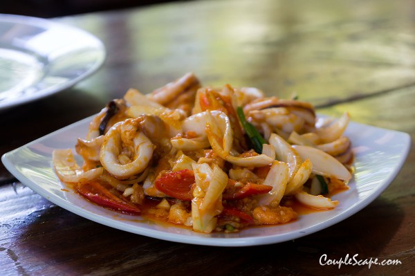หมึกผัดไข่เค็ม