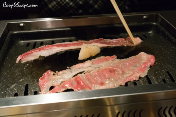 เนื้อมัตสึซากะราดซอสกระเทียม