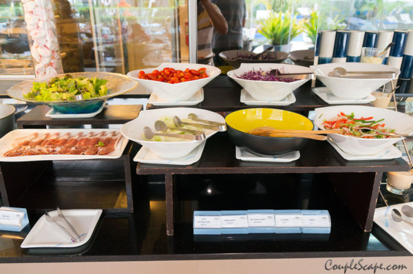 44breakfast