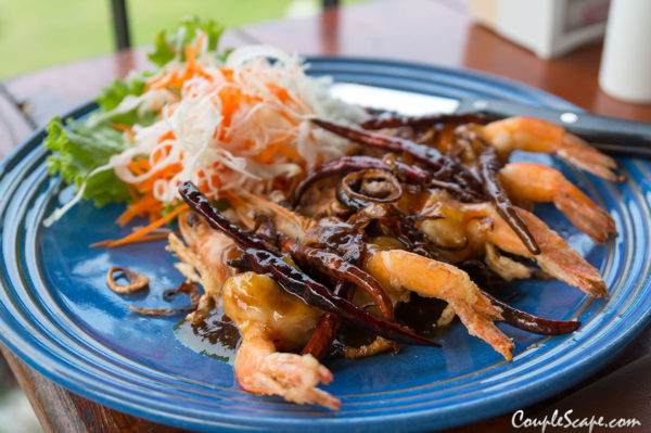 กุ้งทอดซอสมะขาม