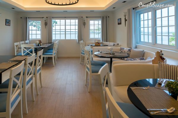 Light House Bar & Grill