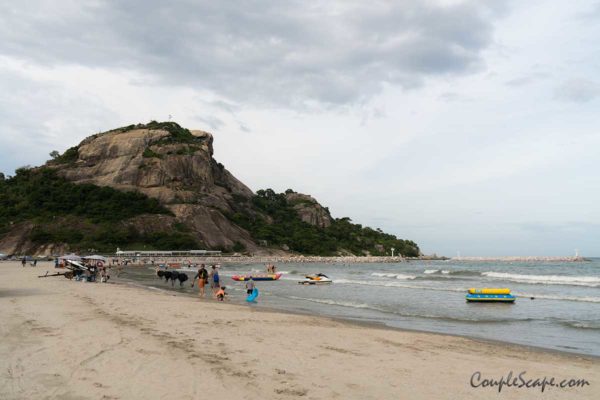 หาดเขาตะเกียบ