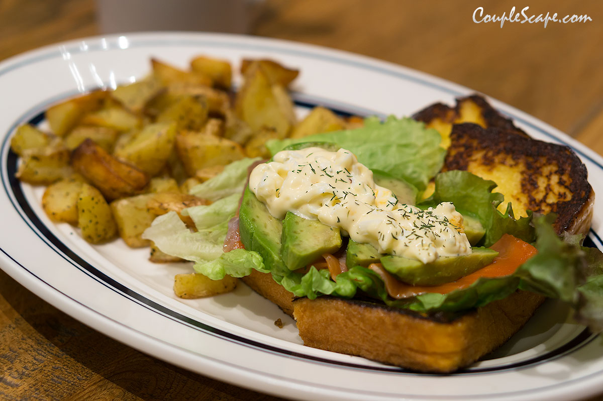 Avocado & Smoked Salmon